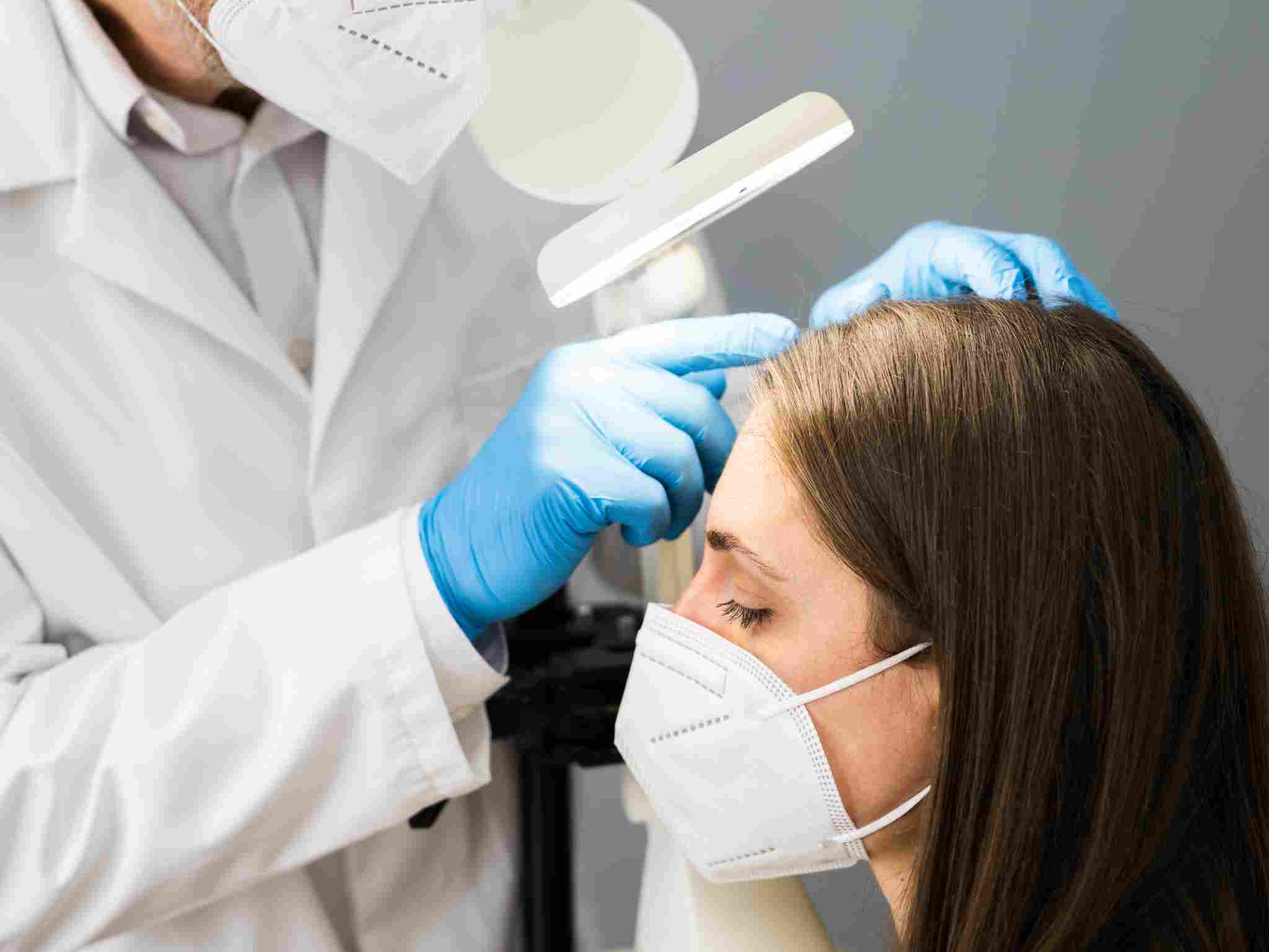 Trattamento di dermatiti, psoriasi e acne presso lo specialista in dermatologia a Perugia.