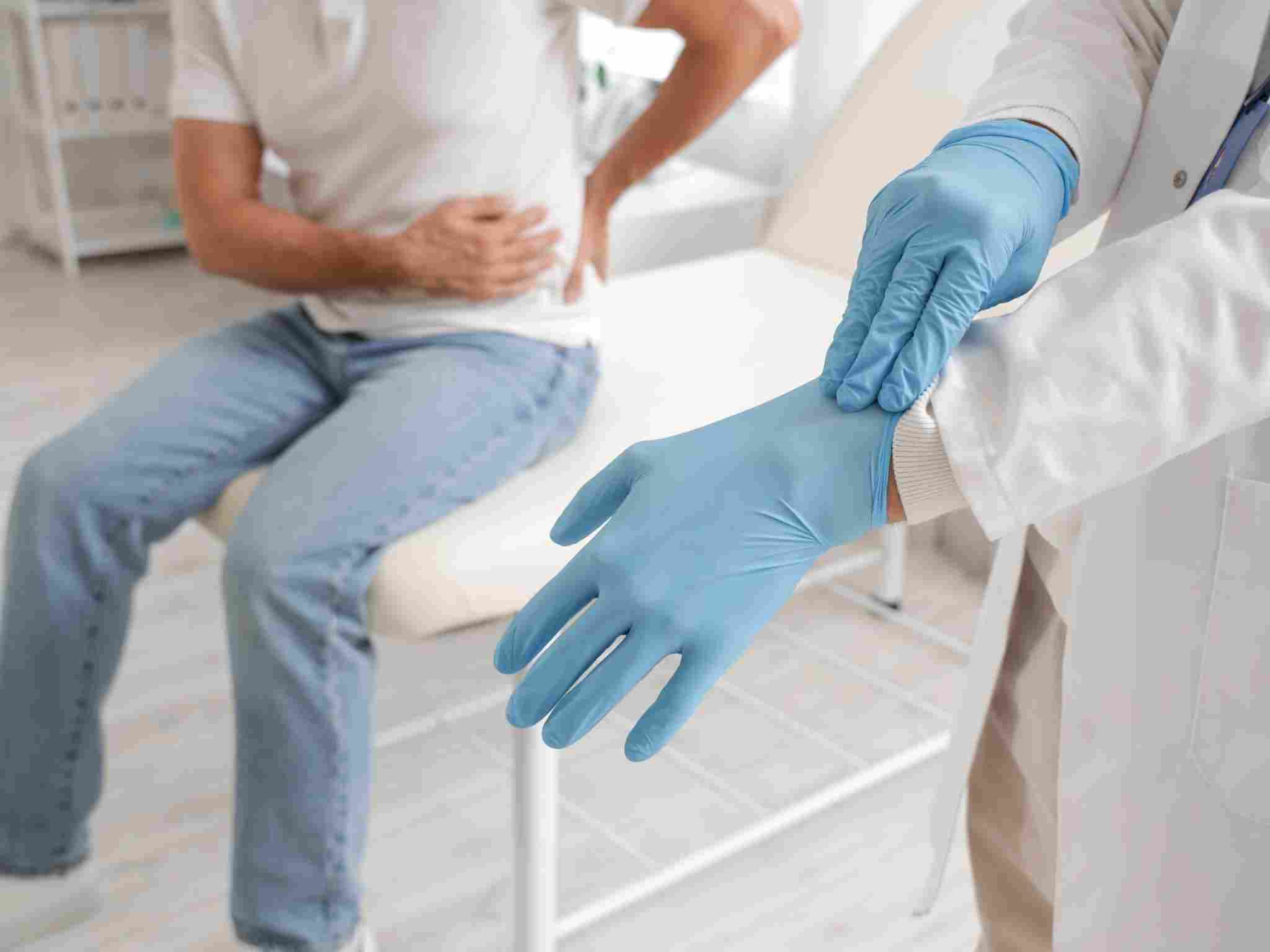 Consulto specialistico con un urologo a Perugia per il trattamento di infezioni urinarie, calcoli e malattie della prostata.